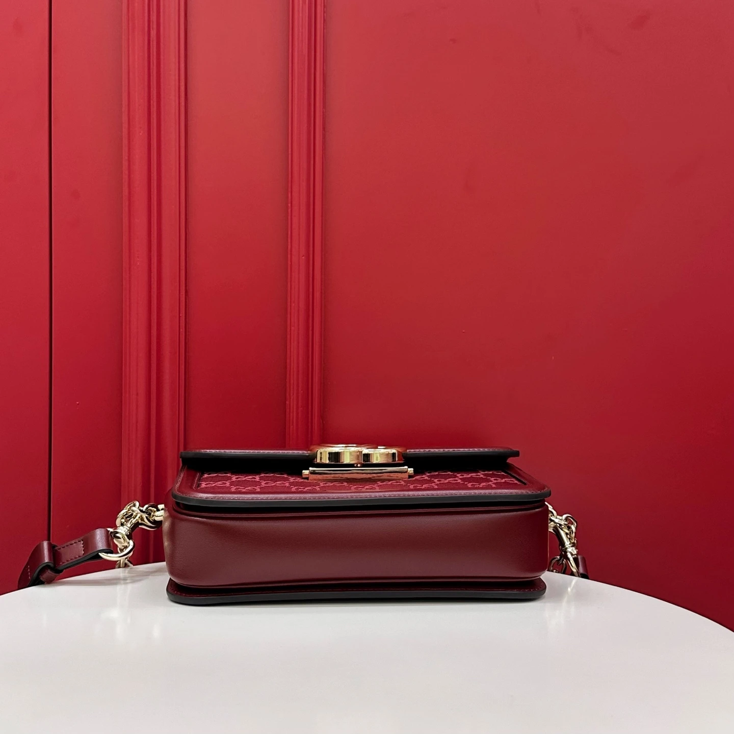 GUCCI Женская сумка Gucci go small shoulder bag