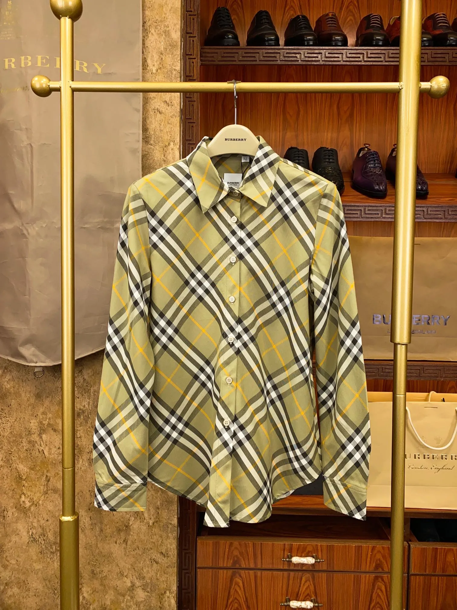 BURBERRY Мужская рубашка из дышащего хлопка