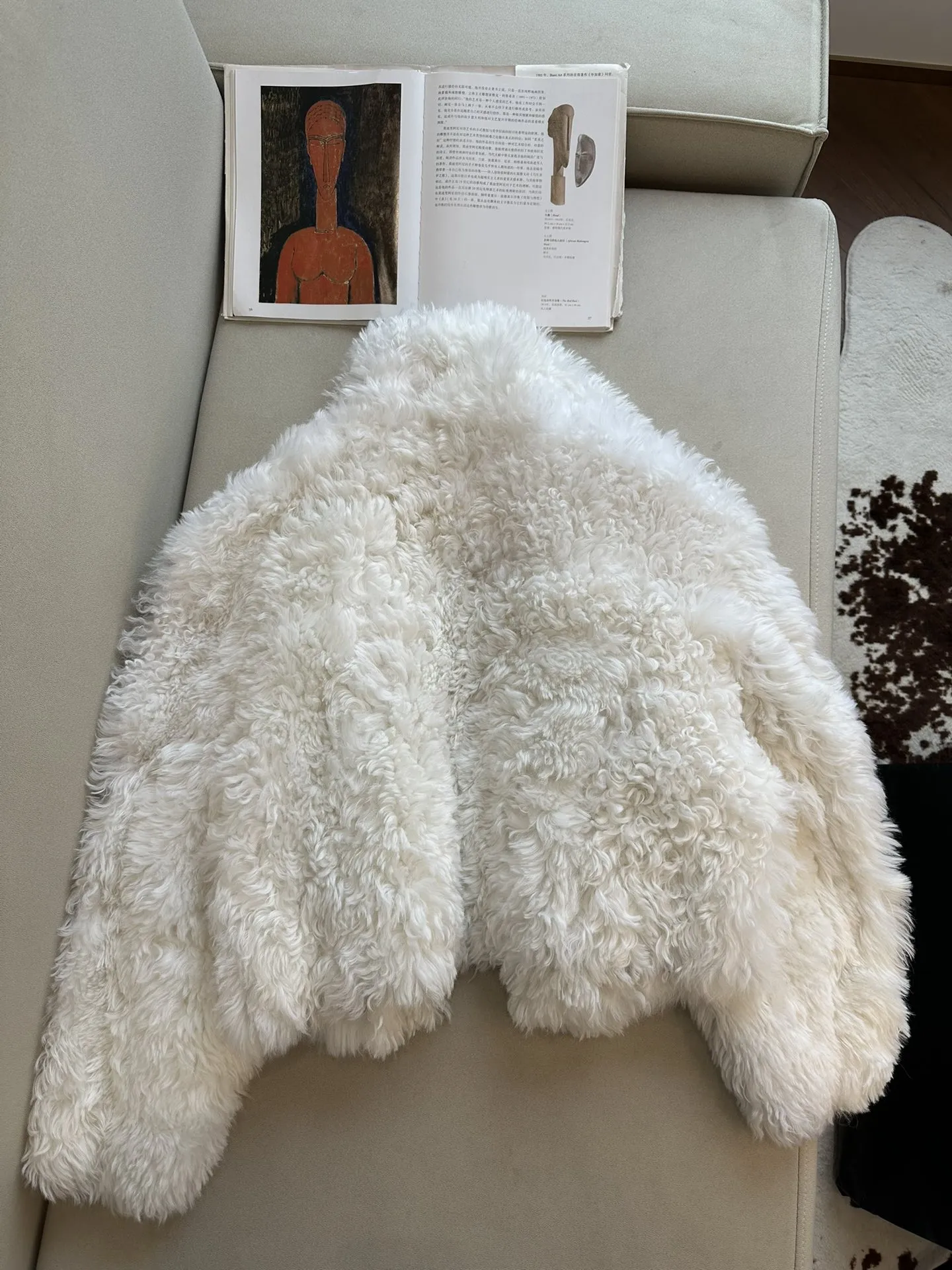 HERMES Женская шуба из шерсти мериноса HERMES Женская шуба из шерсти мериноса