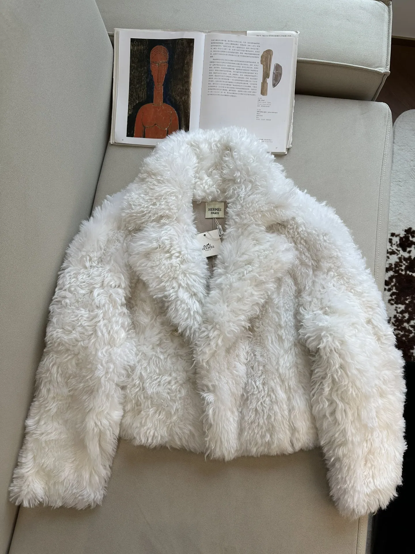 HERMES Женская шуба из шерсти мериноса HERMES Женская шуба из шерсти мериноса