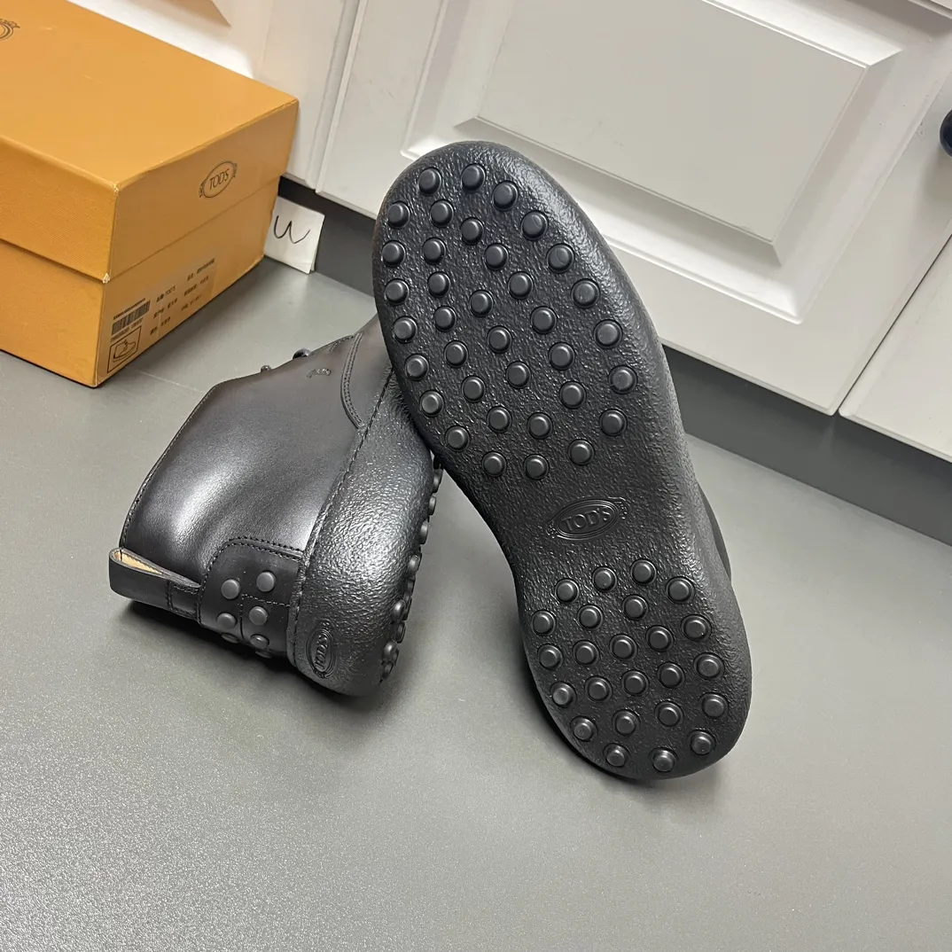 TOD'S Мужские ботинки дезерты из телячьей кожи