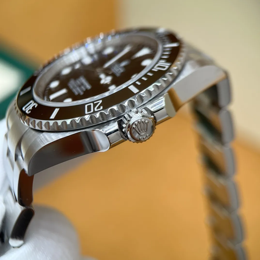 ROLEX Мужские часы Submariner m124060-0001 41 мм ROLEX Мужские часы Submariner m124060-0001 41 мм