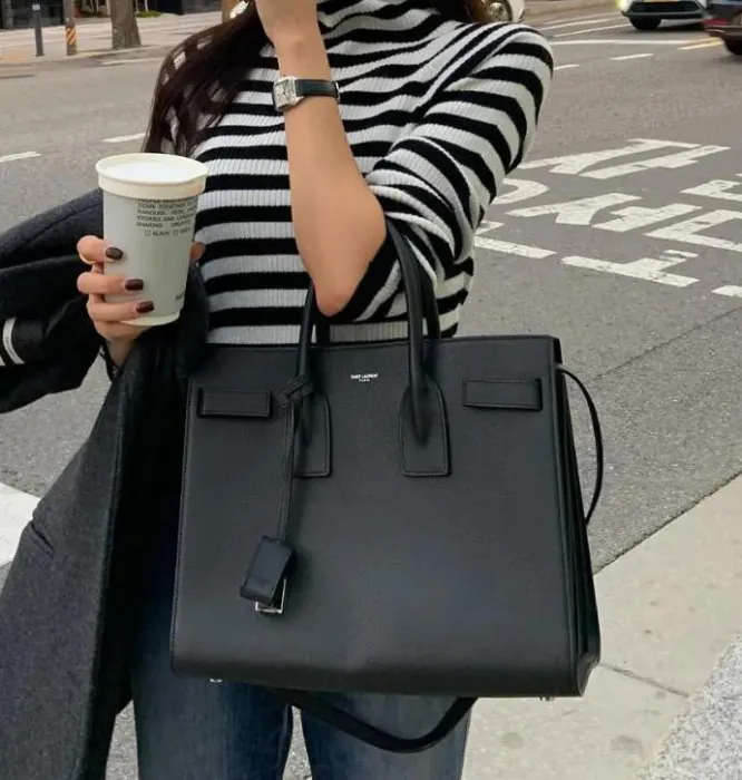 SAINT LAURENT Женская Сумка Sac De Jour Large