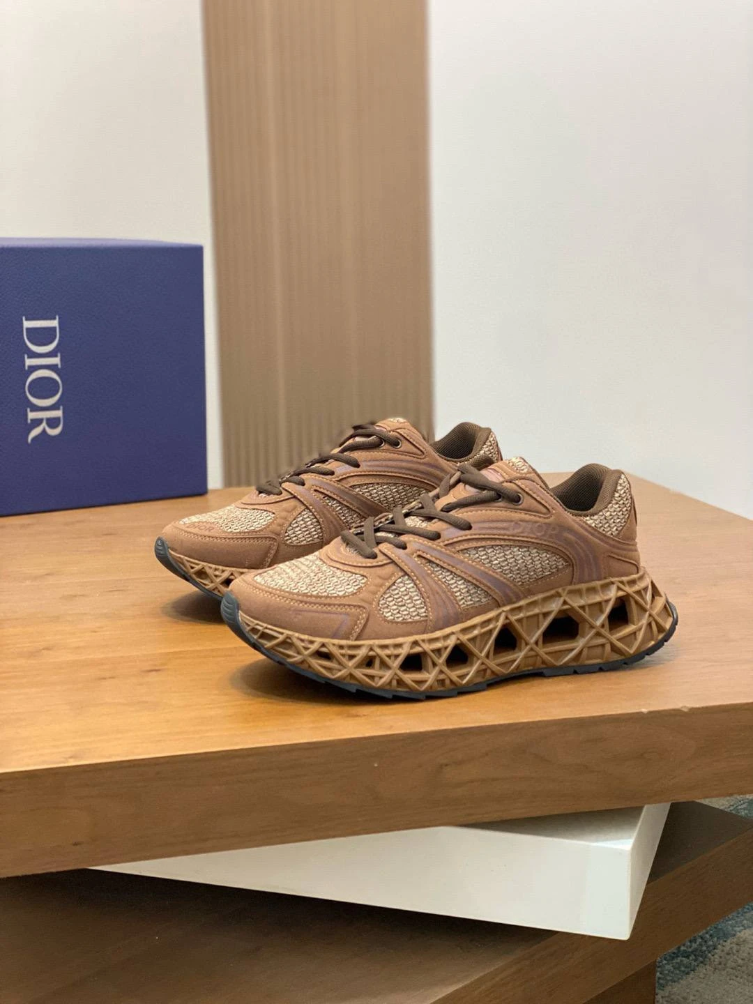 CHRISTIAN DIOR Мужские кроссовки B35 CHRISTIAN DIOR Мужские кроссовки B35