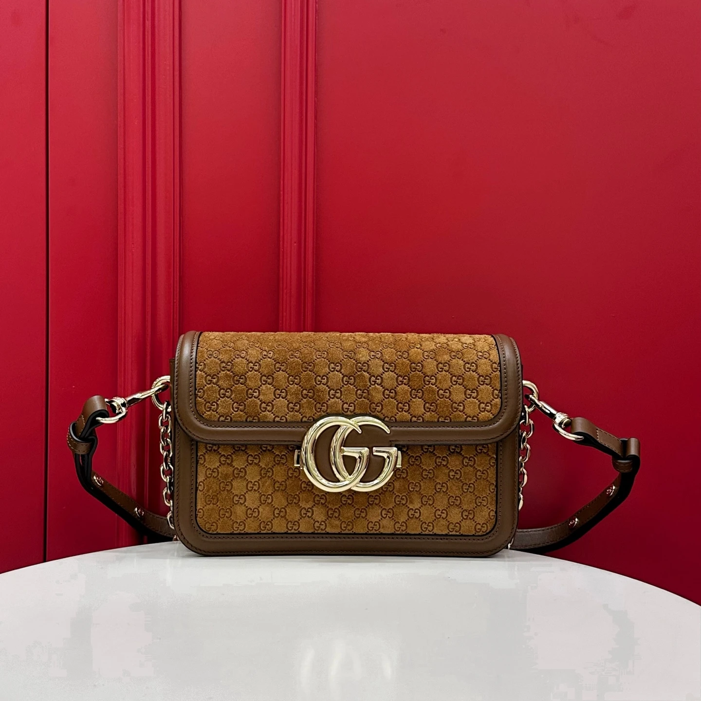 GUCCI Женская сумка Gucci go small shoulder bag