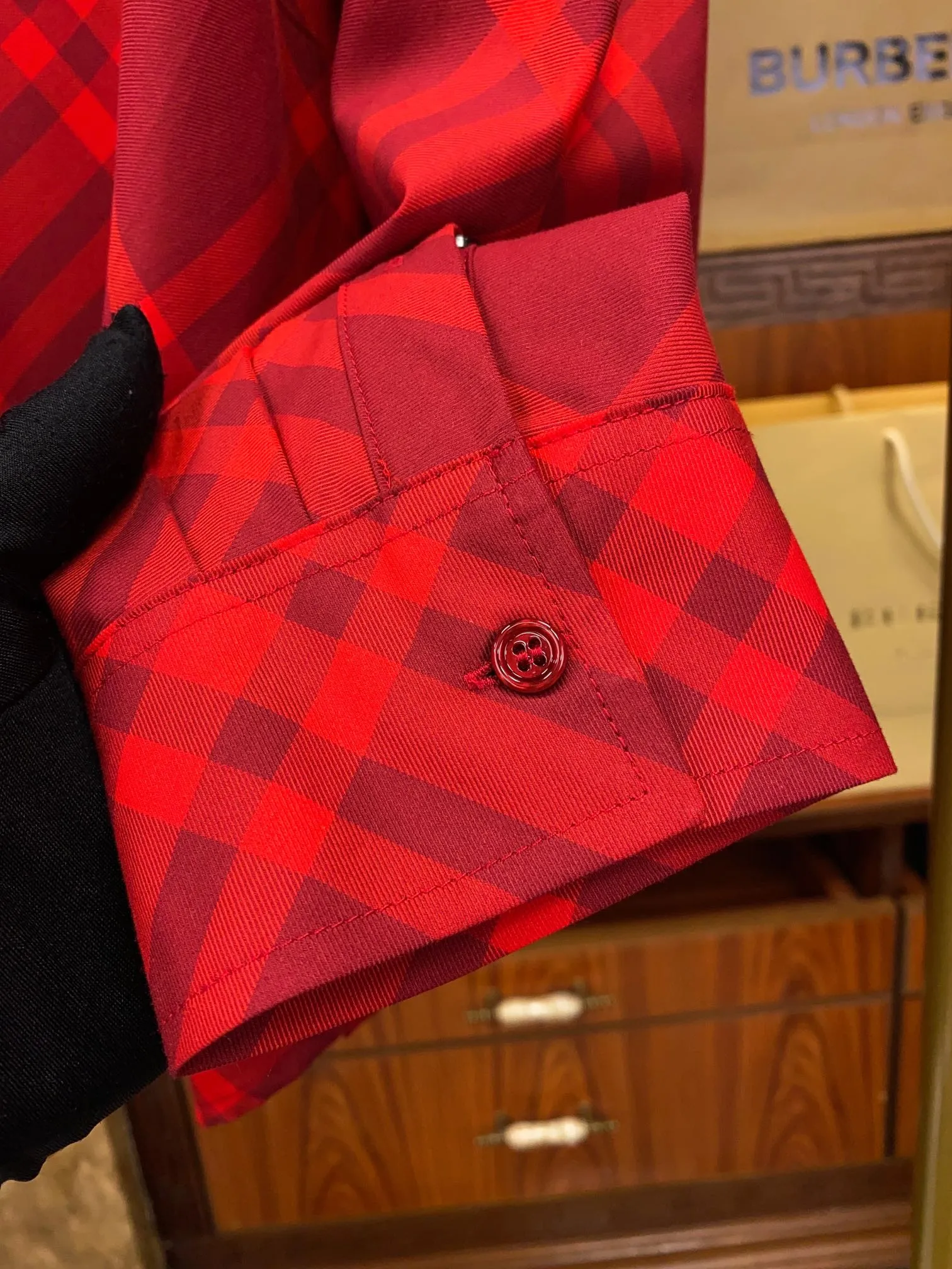 BURBERRY Мужская рубашка из дышащего хлопка