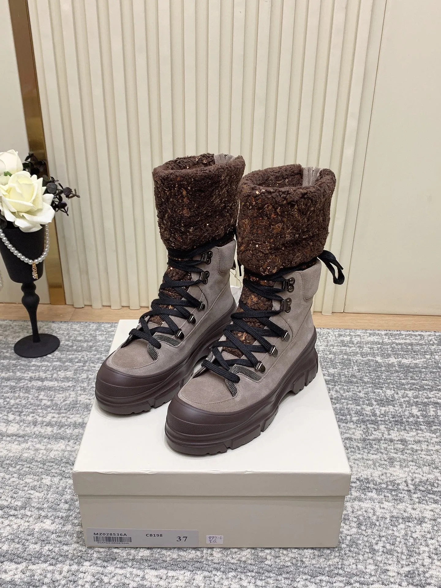 BRUNELLO CUCINELLI Женские замшевые ботинки для холодной погоды