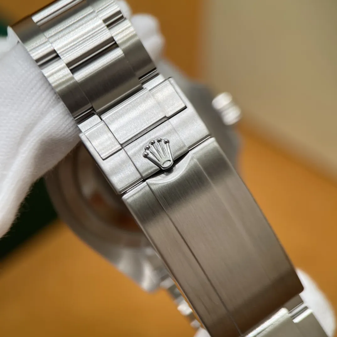 ROLEX Мужские часы Submariner m124060-0001 41 мм ROLEX Мужские часы Submariner m124060-0001 41 мм