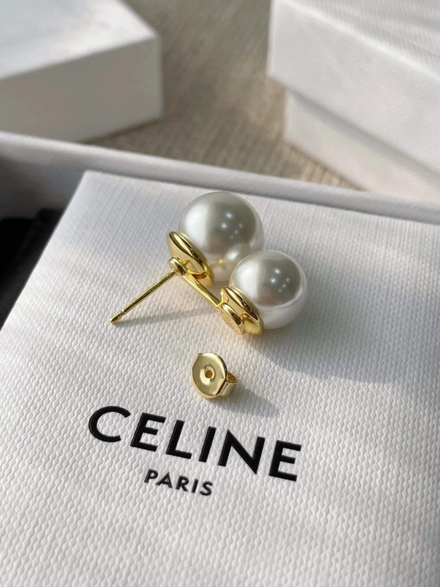 CELINE Женские серьги с жемчугом CELINE Женские серьги с жемчугом