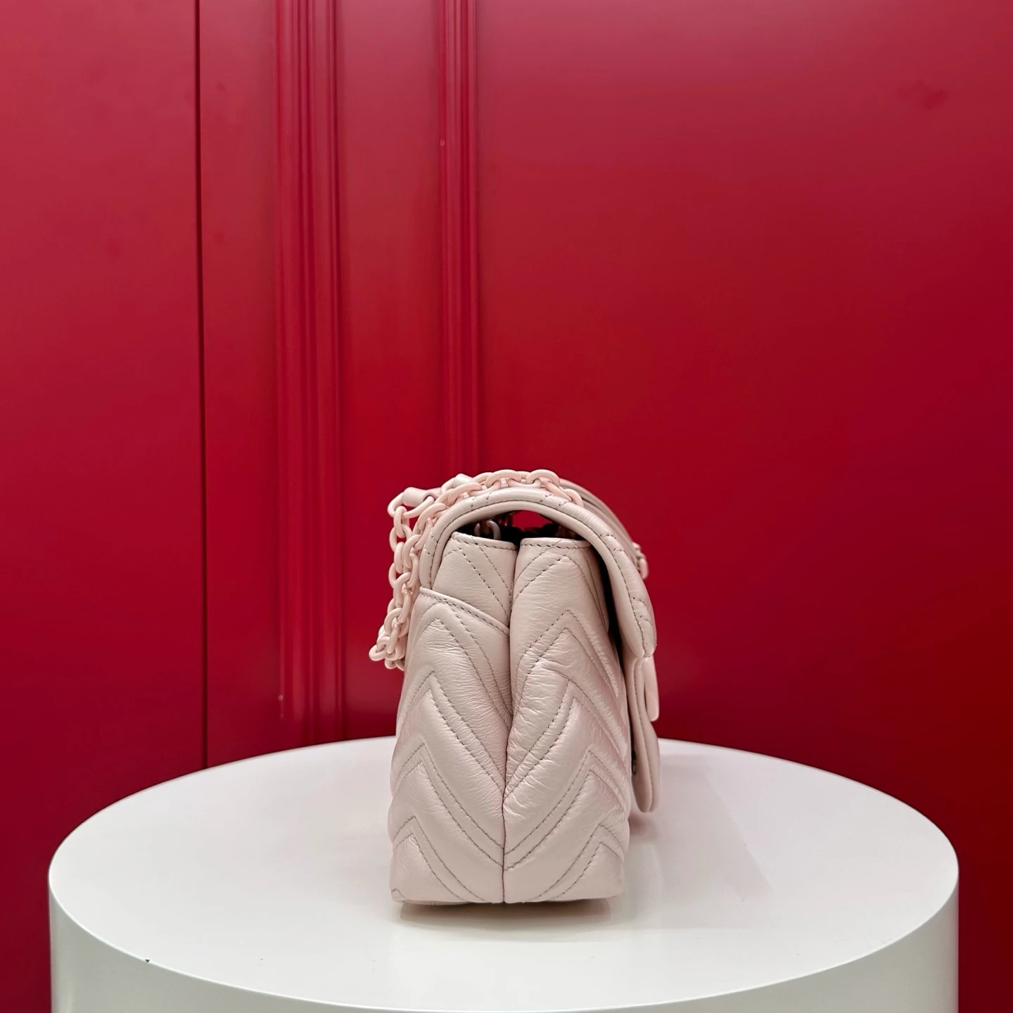 GUCCI Женская сумка GG Marmont small shoulder bag