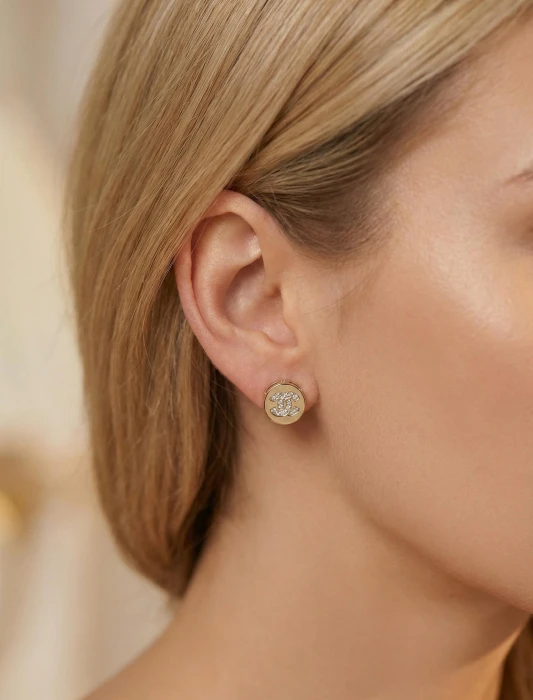CHANEL Женские серьги с кристаллами и логотипом CC