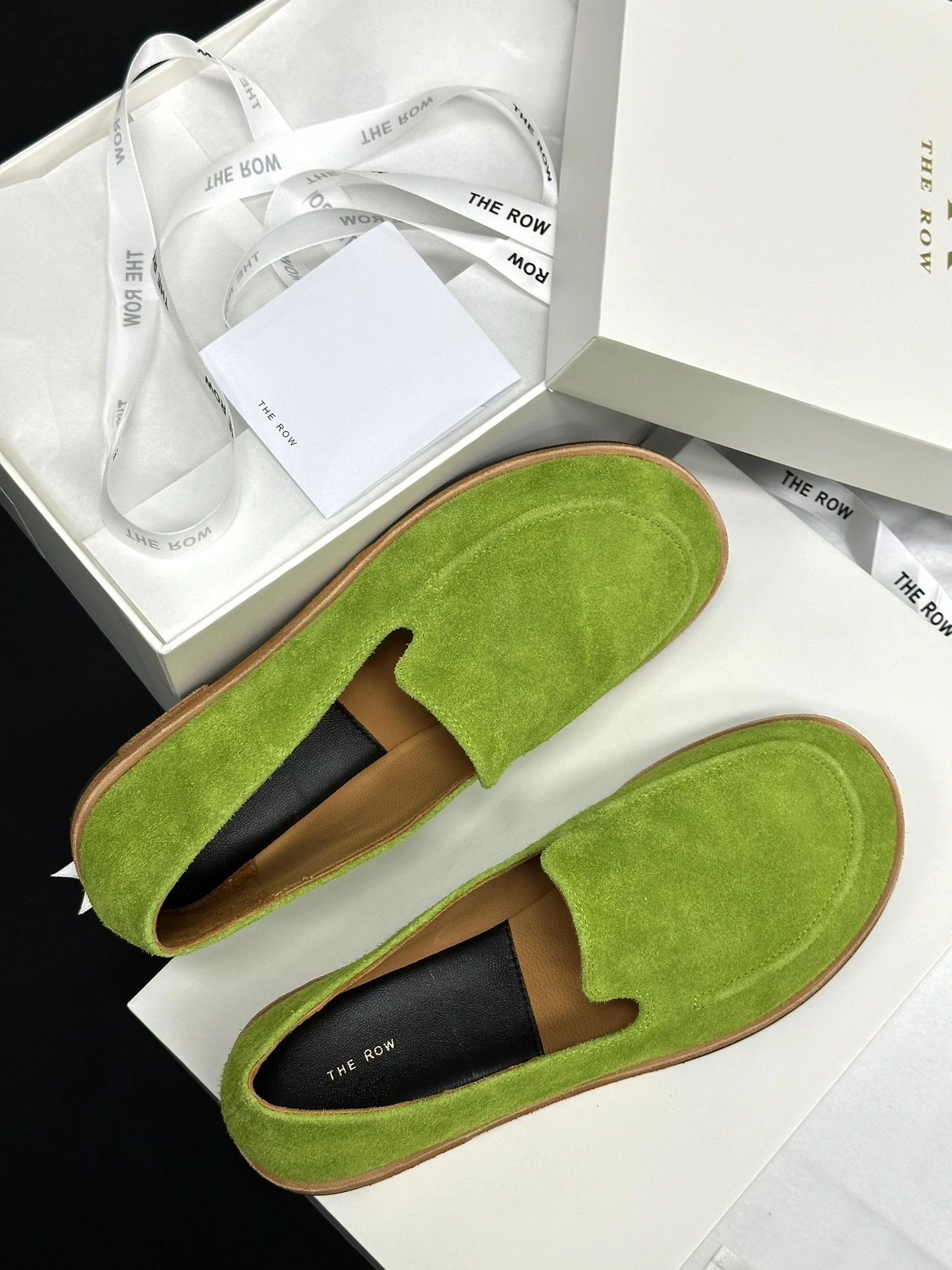 THE ROW Замшевые лоферы 