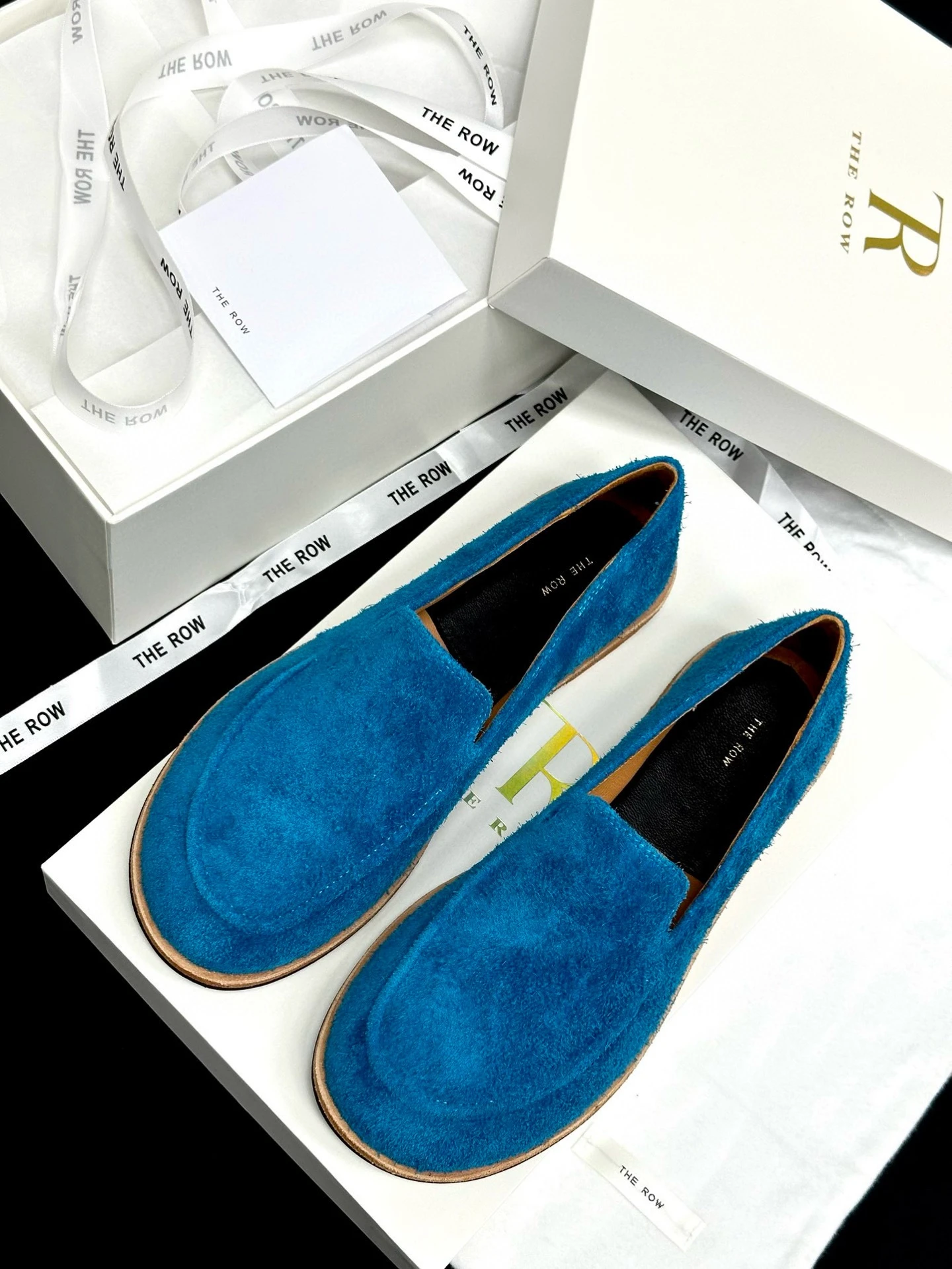 THE ROW Замшевые лоферы 