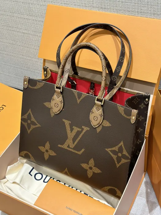 LOUIS VUITTON Женская сумка Onthego