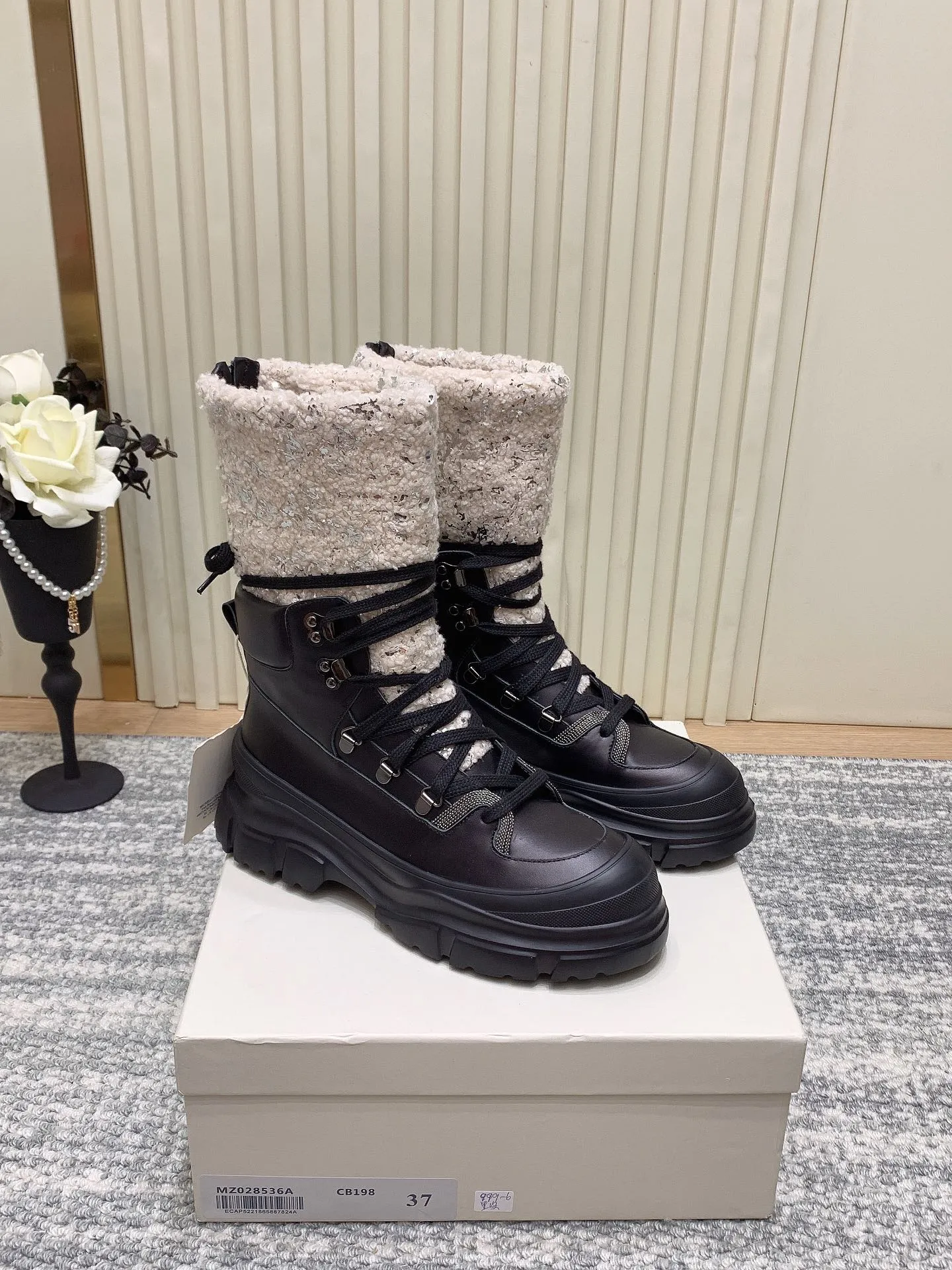 BRUNELLO CUCINELLI Женские замшевые ботинки для холодной погоды