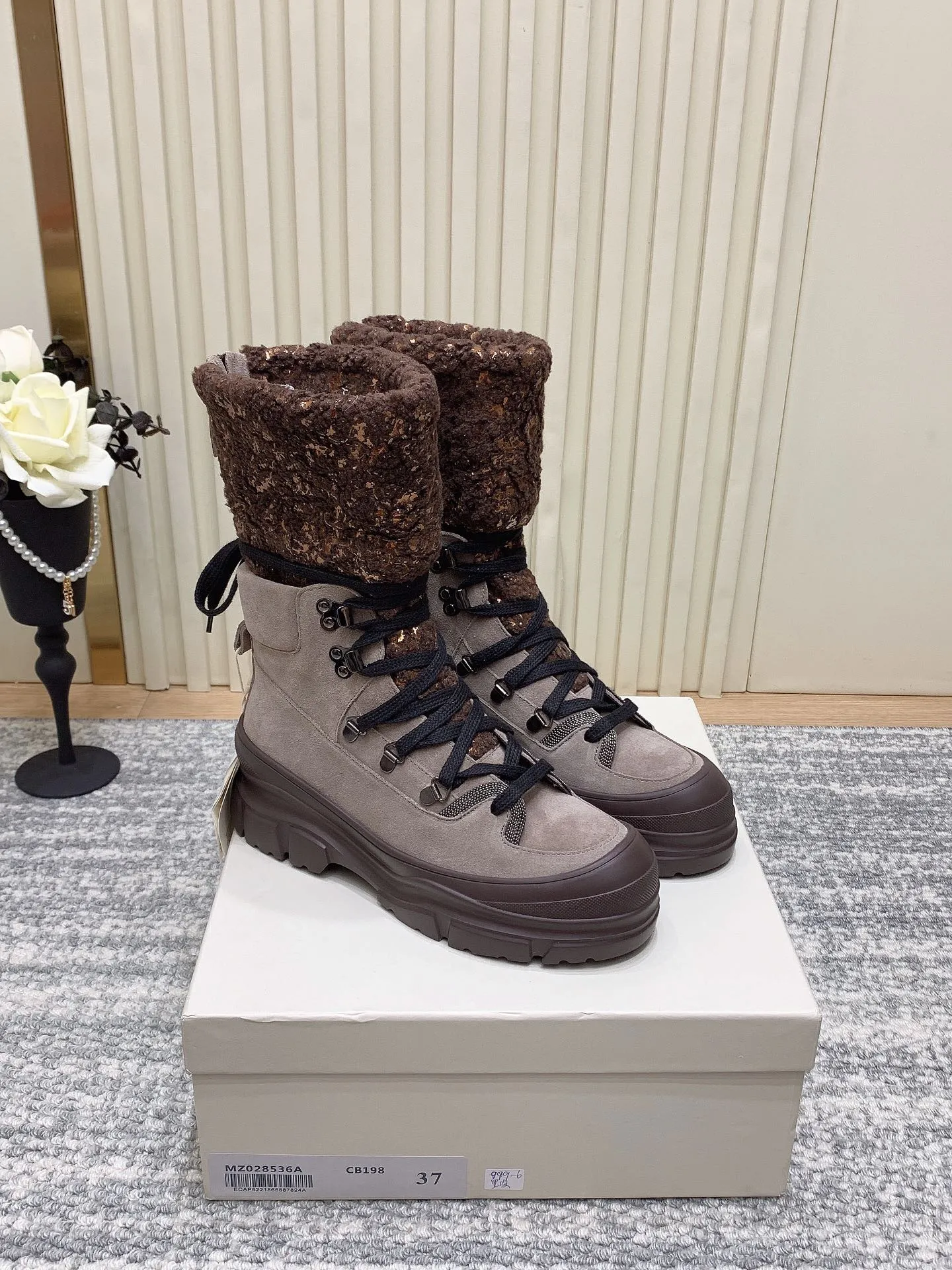 BRUNELLO CUCINELLI Женские замшевые ботинки для холодной погоды