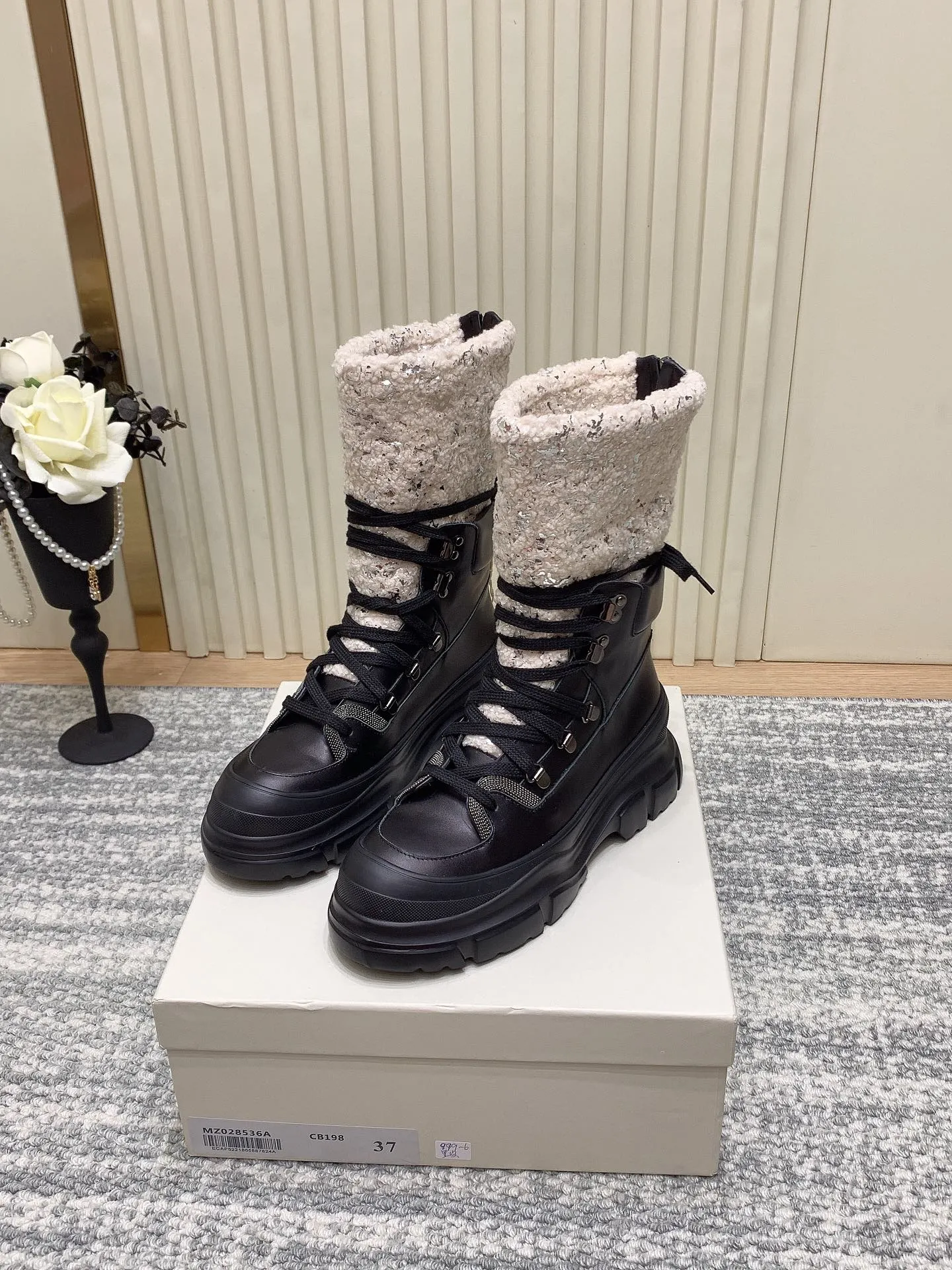 BRUNELLO CUCINELLI Женские замшевые ботинки для холодной погоды