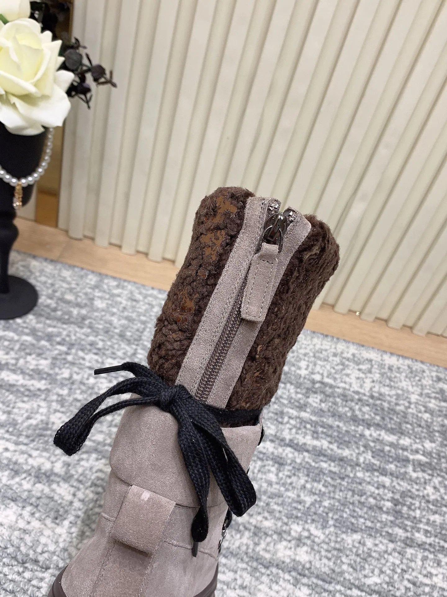 BRUNELLO CUCINELLI Женские замшевые ботинки для холодной погоды