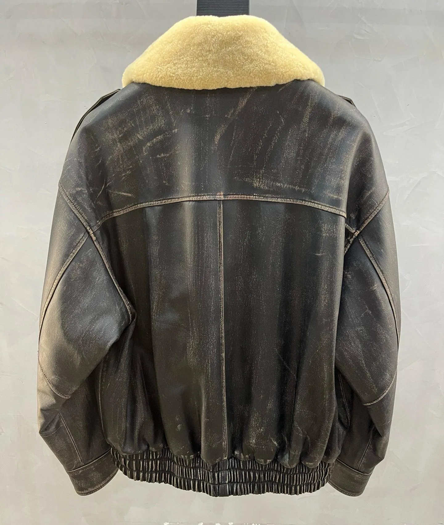 MIU MIU Кожаная куртка MIU MIU Кожаная куртка