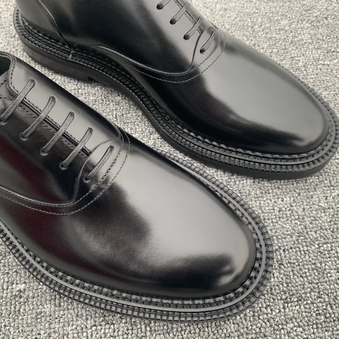 SALVATORE FERRAGAMO Мужские туфли-оксфорды из воловьей кожи