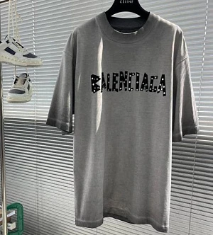 BALENCIAGA Мужская футболка хлопок с эффектом декоративных заклёпок