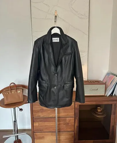MAX MARA Женский кожаный жакет