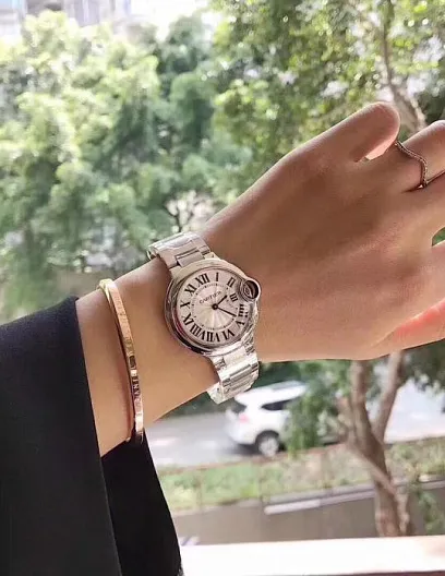 CARTIER Женские часы Ballon Bleu W6920084 33 мм кварц