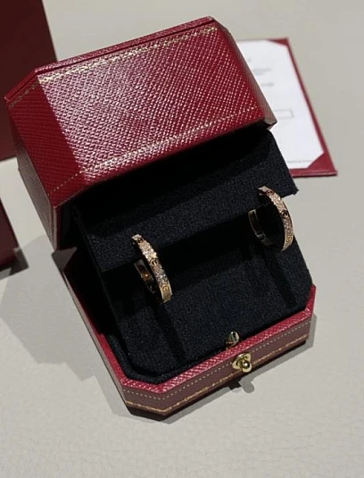 CARTIER Серьги Love розовое золото и бриллианты