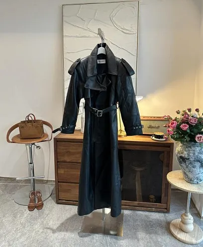 SAINT LAURENT Женский кожаный плащ