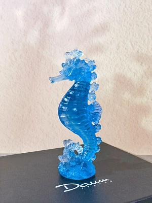 DAUM Скульптура Морской конек Mer de Corail
