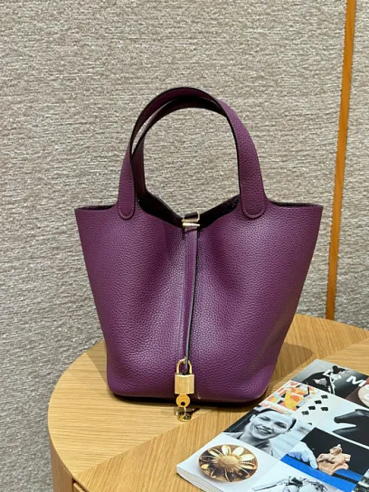 HERMES Женская сумка Picotin Lock 22 см P9 Clemence