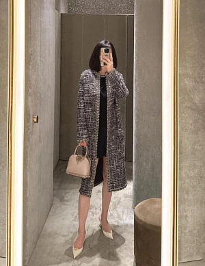 CHANEL Женское пальто из шерстяного твида