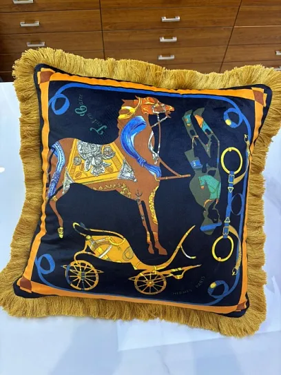 HERMES Подушка из бархата интерьерная 