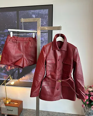 GUCCI Женский кожаный костюм с шортами