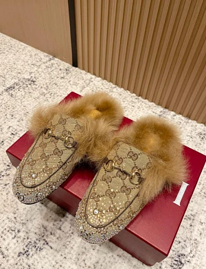 GUCCI Женские мюли Princetown на меху