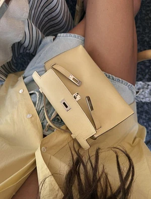 HERMES Женская сумка Kelly Pochette 22 см 1Z/Jaune Poussin Epsom