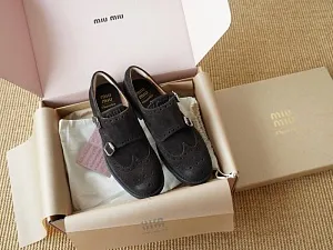 MIU MIU Женские броги