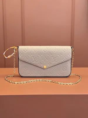 LOUIS VUITTON Женская сумка Pochette Félicie M82609