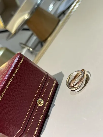 CARTIER Женское тройное кольцо