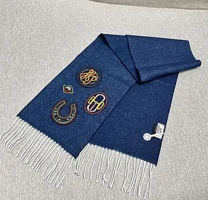 HERMES Женский шарф из кашемира