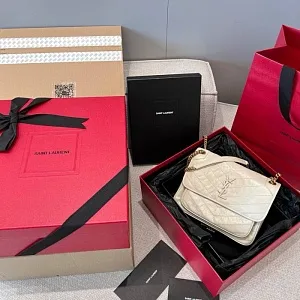 SAINT LAURENT Женская Сумка Niki Medium