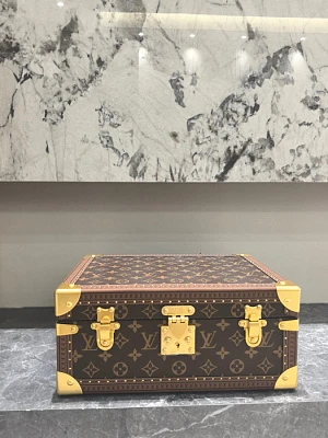 LOUIS VUITTON Хьюмидор для сигар