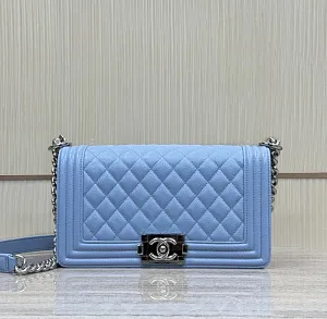 CHANEL Женская сумка Boy