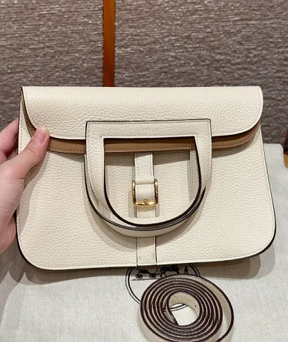 HERMES Женская сумка Halzan 25 см i2/Nata Clemence