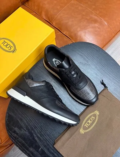 TOD'S Мужские кроссовки из телячьей кожи с рисунком крокодила