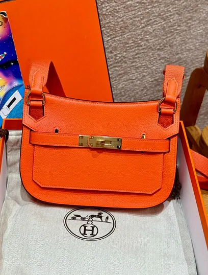 HERMES Женская сумка Jypsiere 23 см 9J/Feu Evercolor