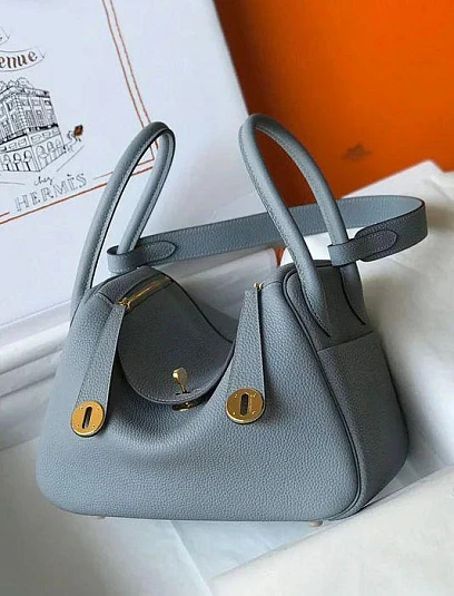 HERMES Женская сумка Lindy 26 см J7 Clemence