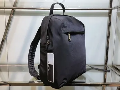 PRADA Мужской рюкзак 2VZ021