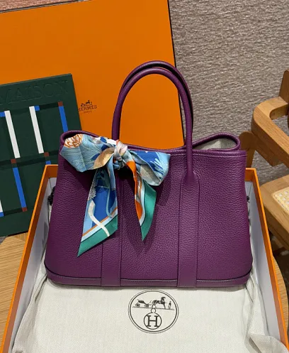 HERMES Женская сумка Garden party 30 см P9 Vache Country