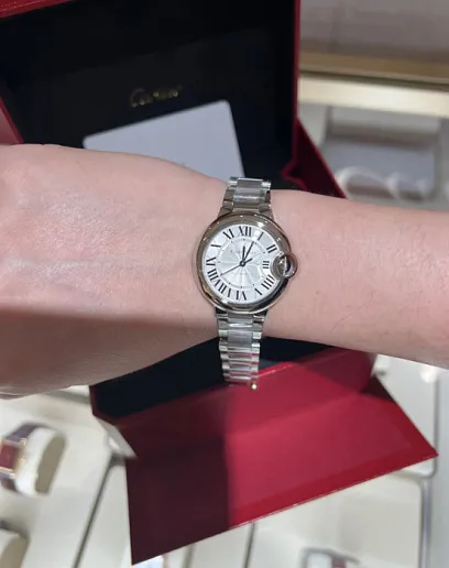 CARTIER Женские часы Ballon Bleu WSBB0044 33 мм